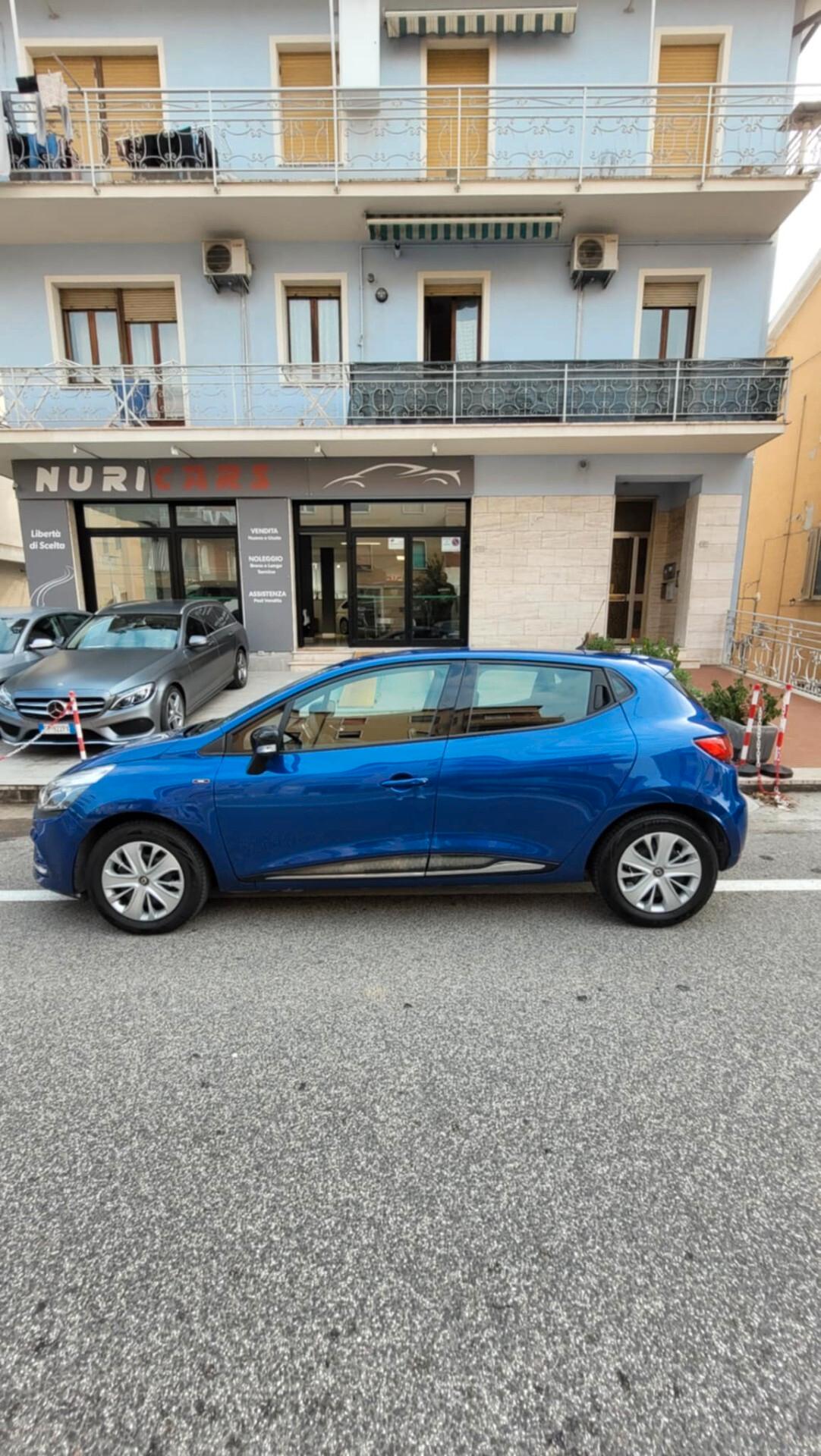 Renault Clio TCe 12V 90 CV GPL 5 porte Moschino Intens