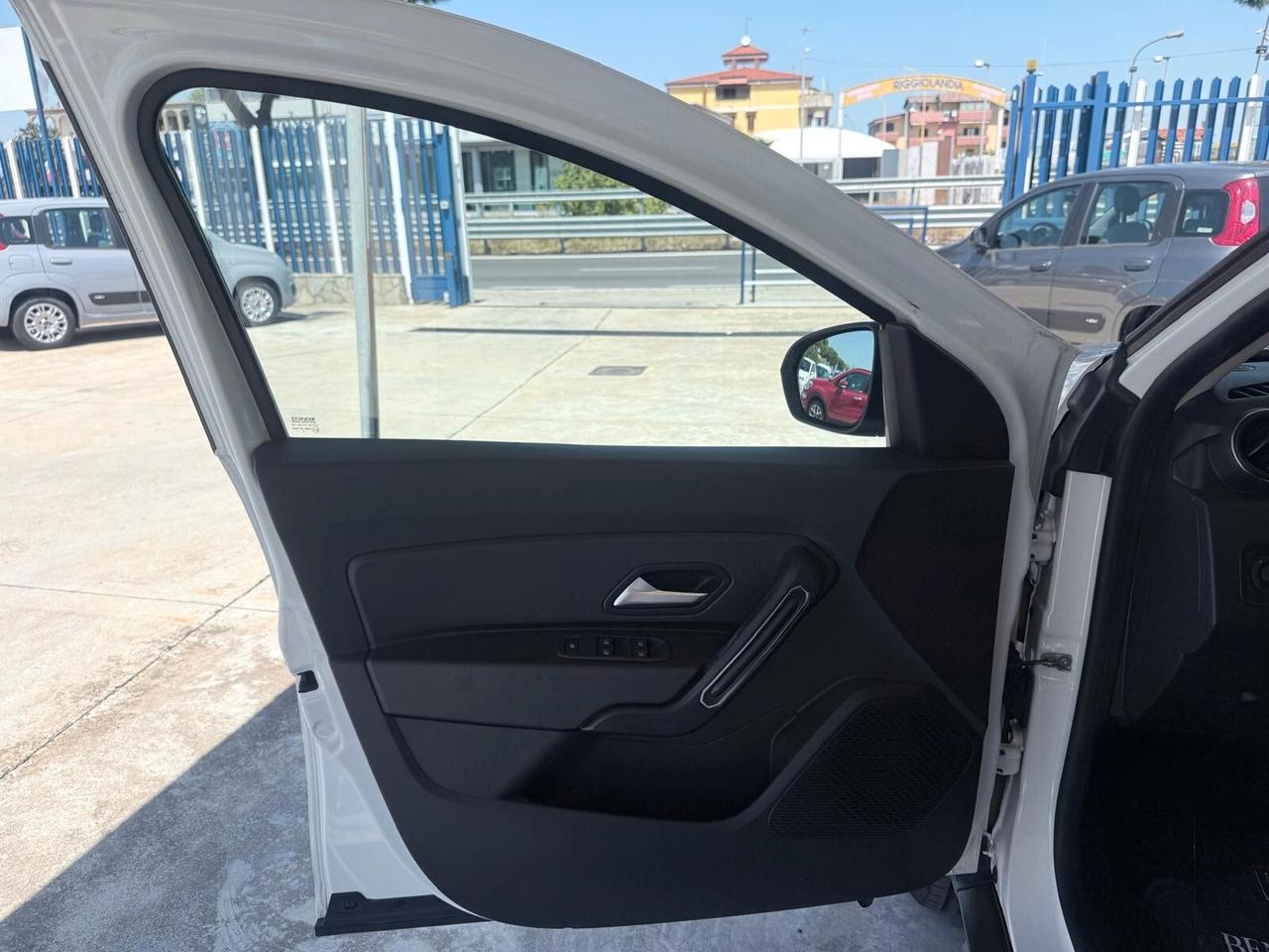 Dacia Duster 1.6 SCe GPL 4x2 Techroad