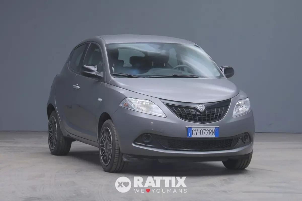 Lancia Ypsilon 1.0 Firefly Hybrid 70CV Silver 5p.ti