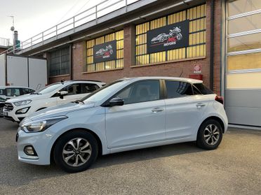 Hyundai i20 TUTTA TAGLIANDATA HYUNDAI- UNICO PROPRIETARIO