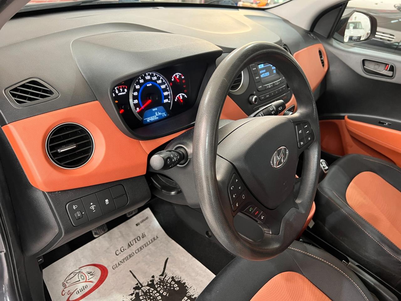 Hyundai i10 1.2 65 CV - STYLE - 2015
