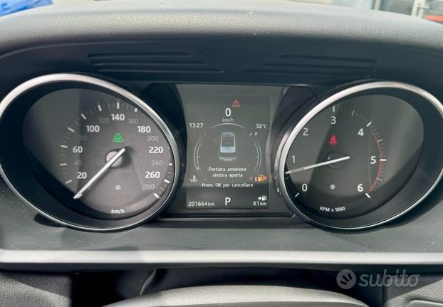 LAND ROVER Range Rover Sport 3.0 TDV6 HSE Dynami