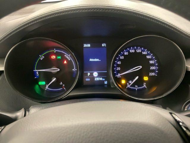 TOYOTA C-HR 1.8 Hybrid E-CVT Business