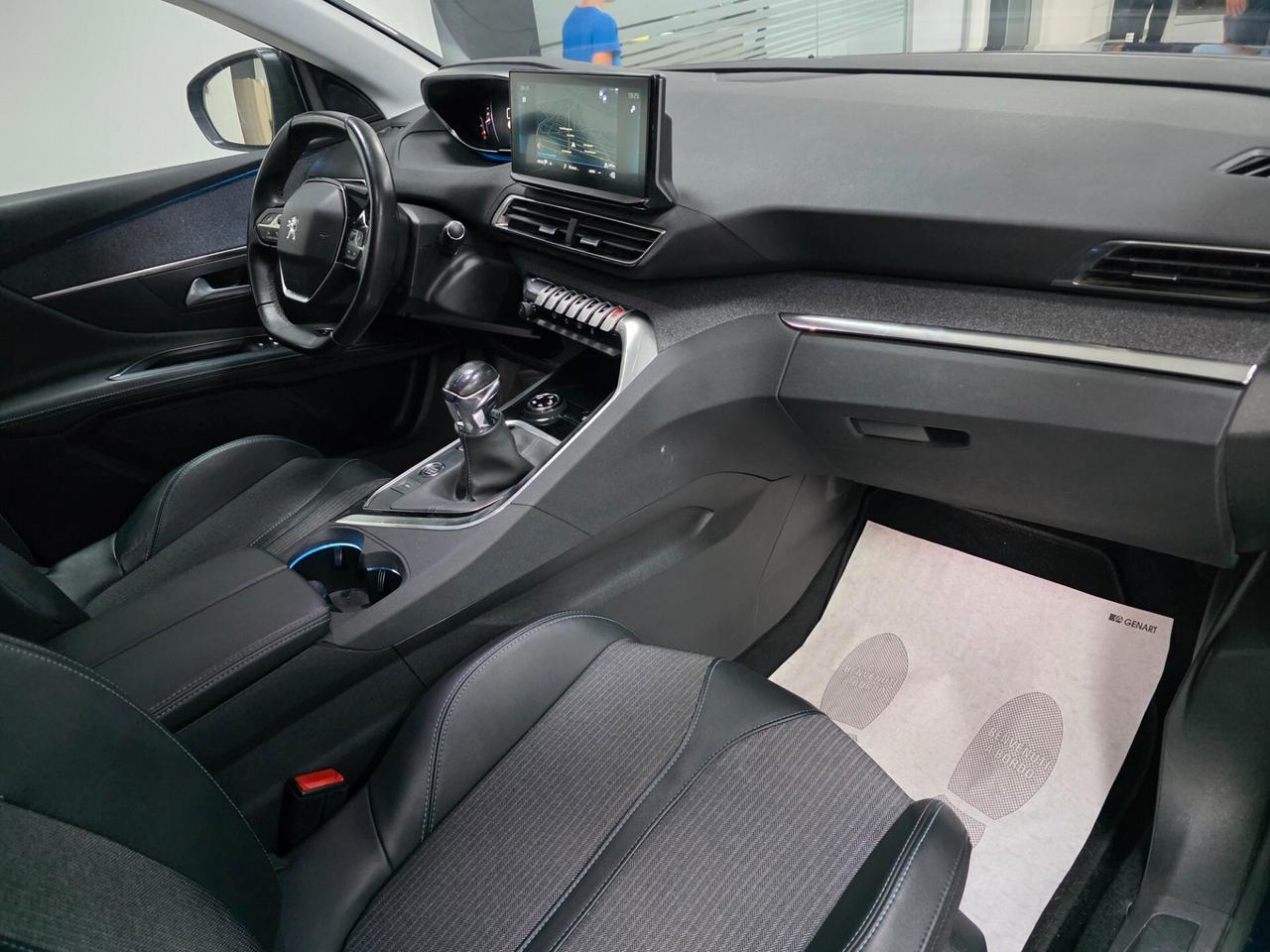 Peugeot 3008 BlueHDi 130 S&S Allure