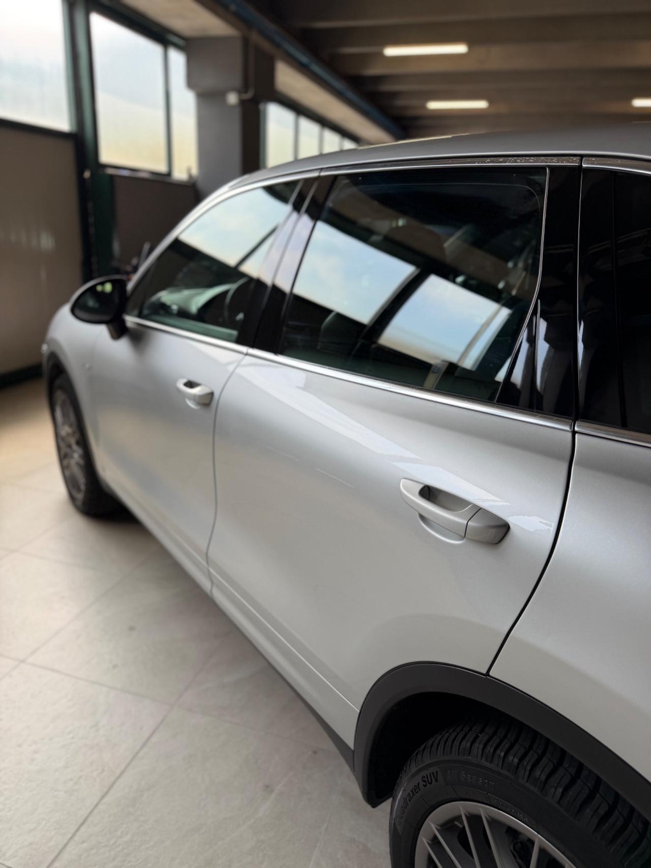Porsche CAYENNE 3.0 V6 BOSE KMCERT UNICOPR