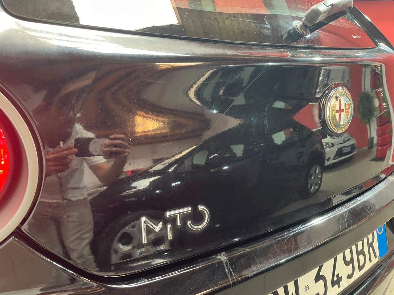 Alfa Romeo MiTo 1.3 JTDm 16V 90 CV Distinctive Sport Pack