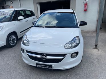 Opel Adam 1.4 87 CV White/Black Link