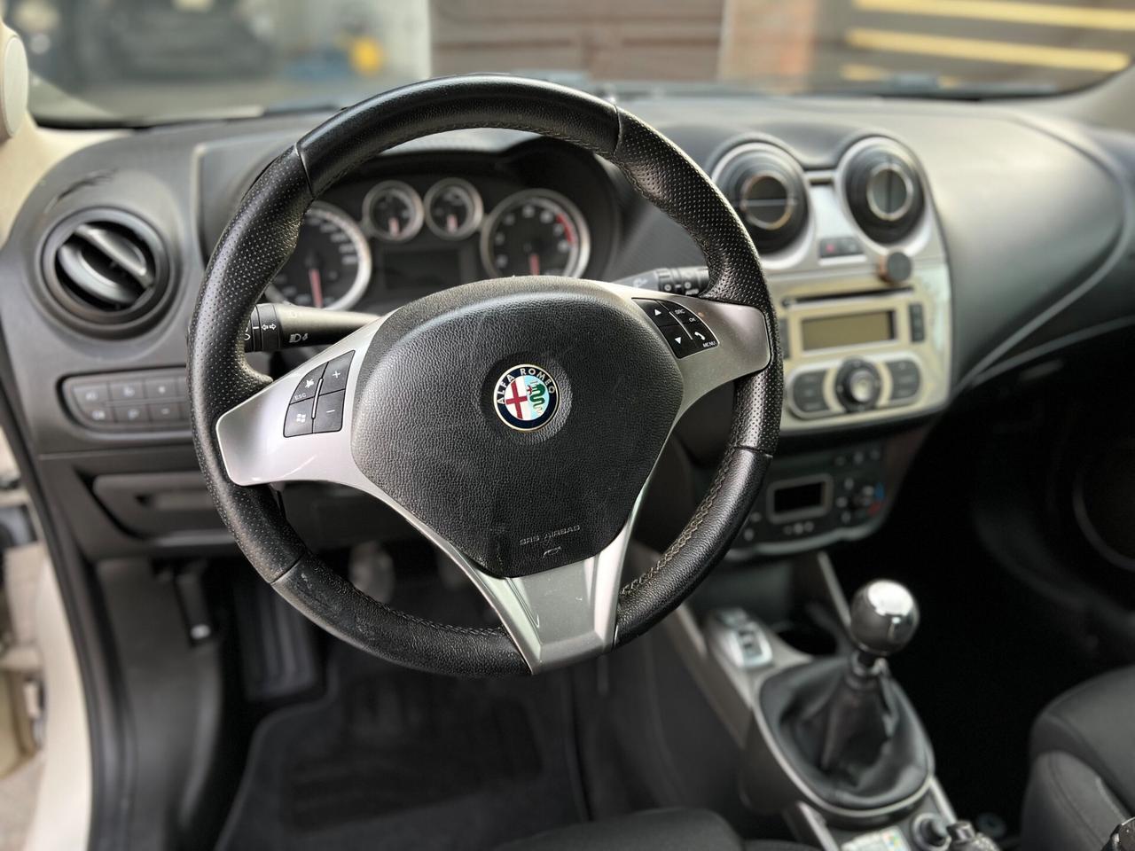 Alfa Romeo MiTo 1.4 78 CV Distinctive Sport Pack