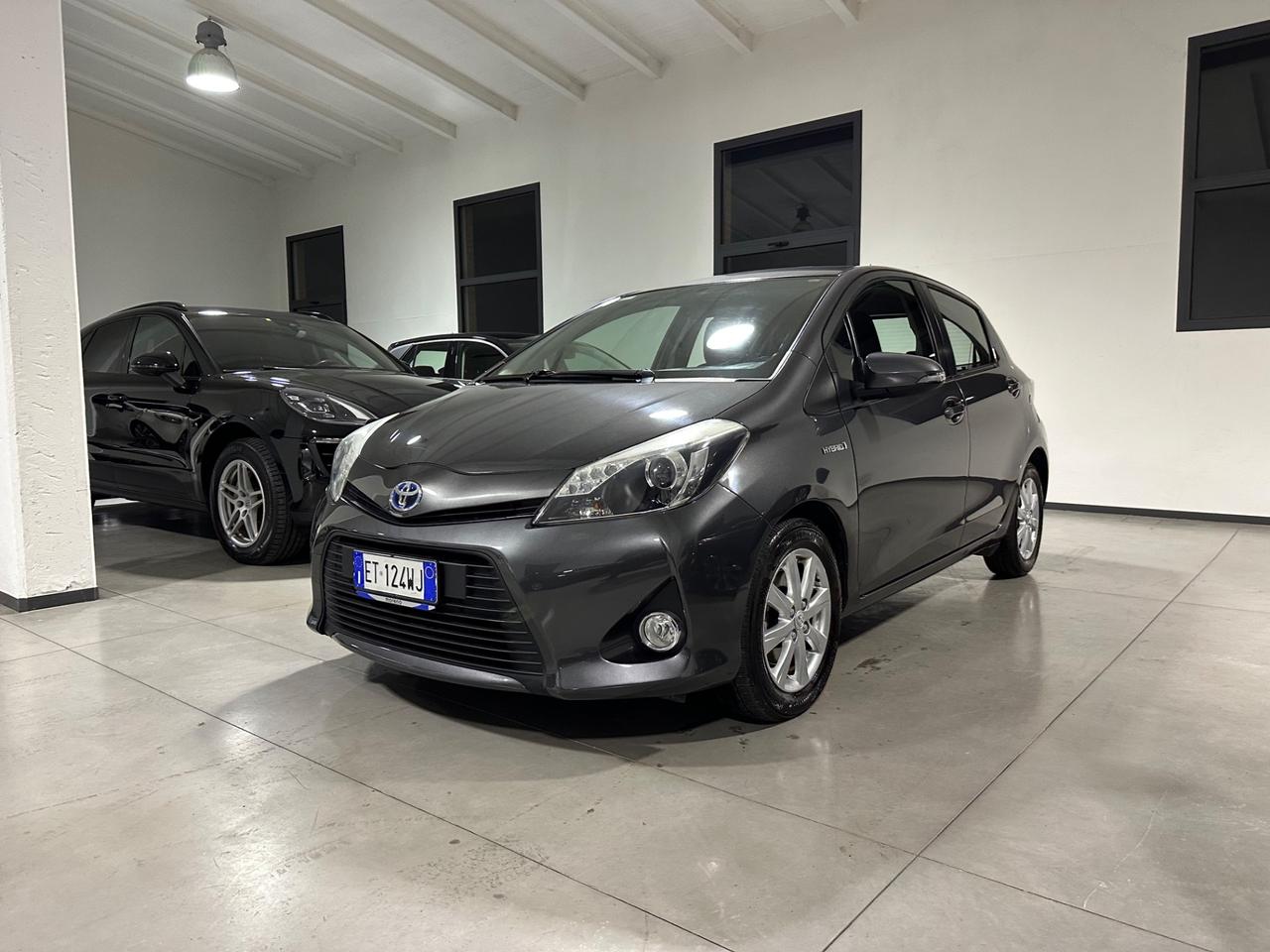 Toyota Yaris 1.5 Hybrid 5 porte Lounge Più