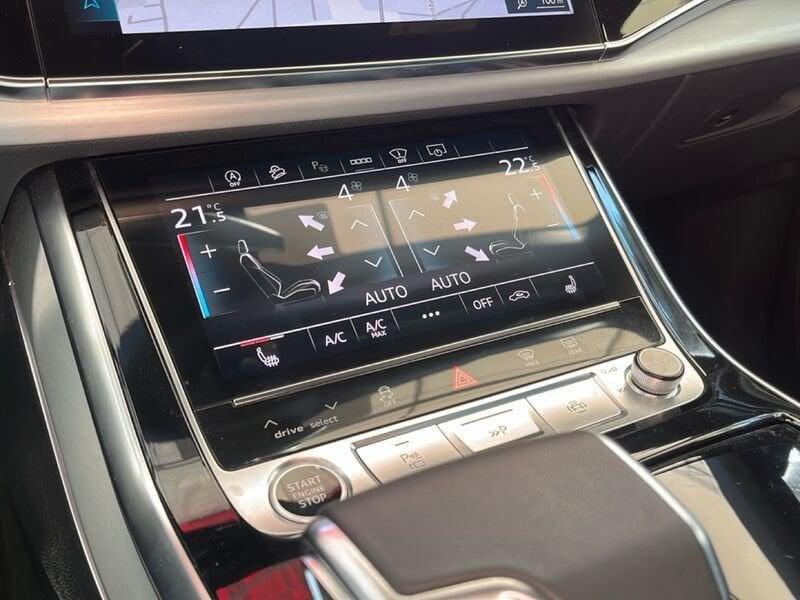 Audi Q8 50 TDI 210kW quattro tip. S Line Edition Black pack
