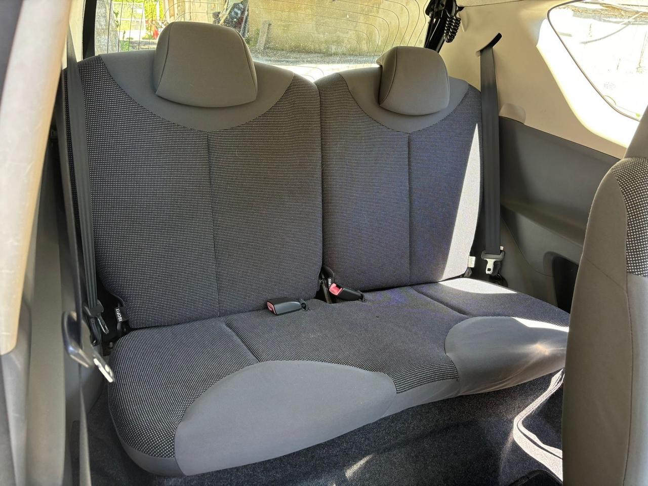 Peugeot 107 1.4 Hdi 70.000 km - 2006 3 porte