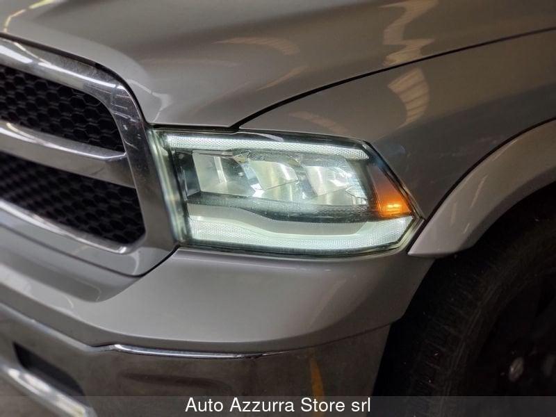 Dodge RAM 1500 Laramie Crew Cab 395cv 5.7 V8 HEMI