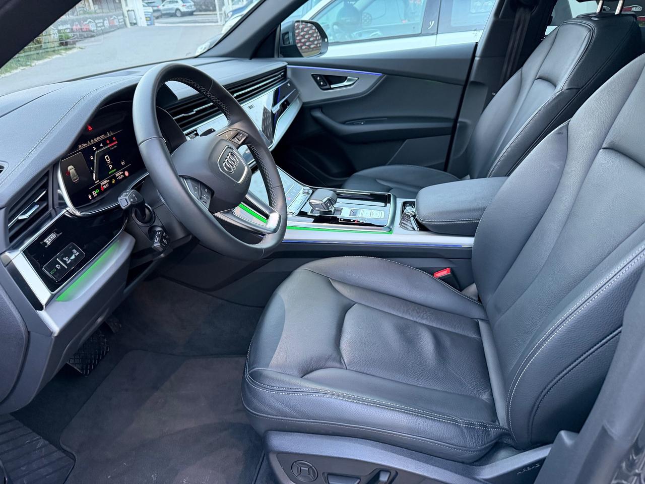 Audi Q8 SUV TDI quattro 210 kW tiptronic S line edition TETTO