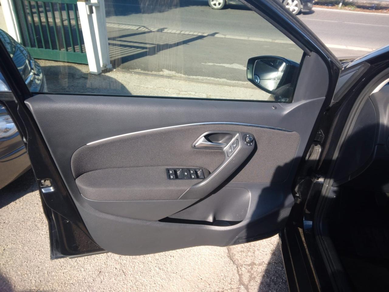 Volkswagen Polo 1.4 TDI Comfortline 2017