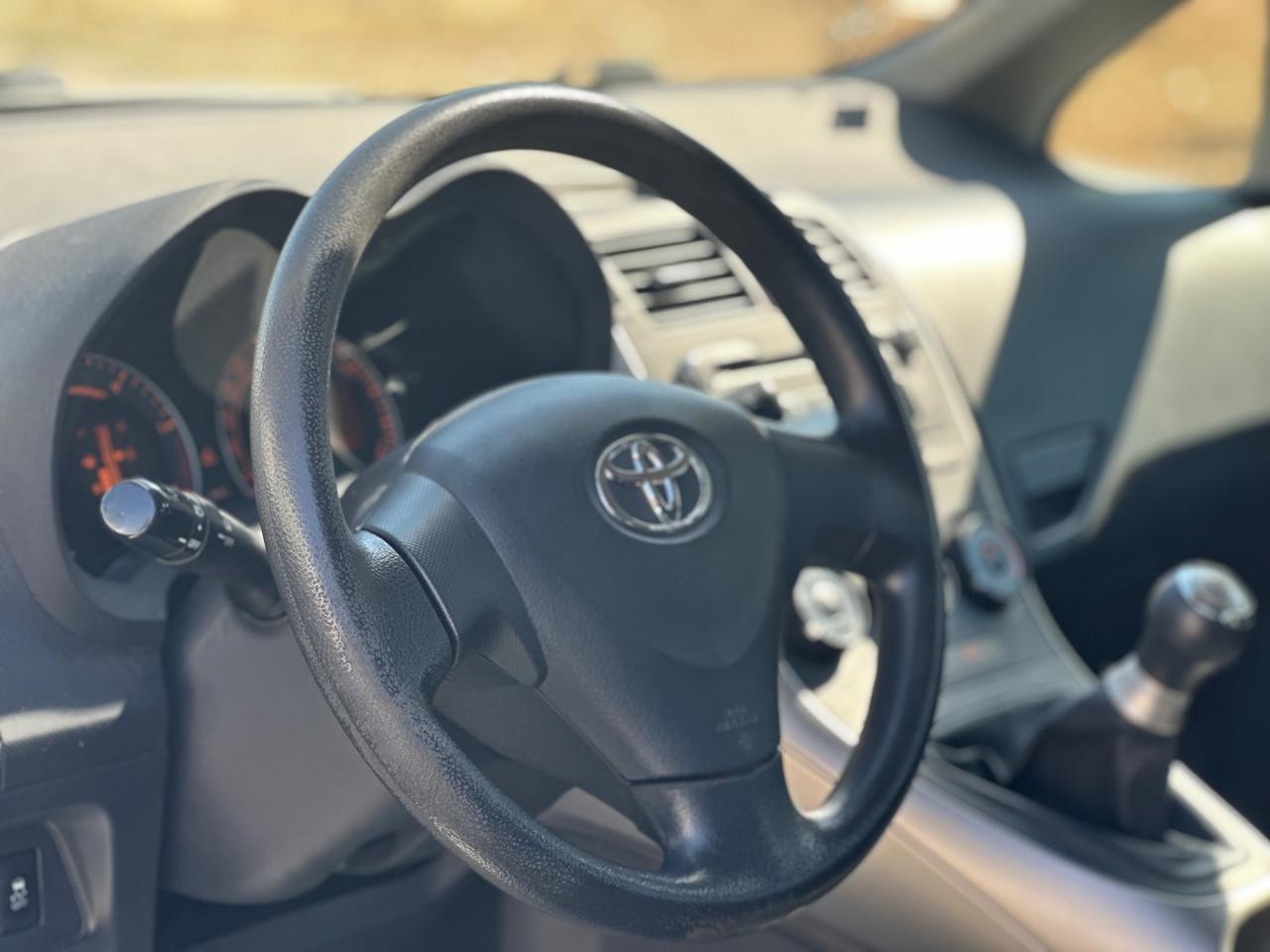 Toyota AURIS 1.4 DIESEL 2008 - SPAZIOSA