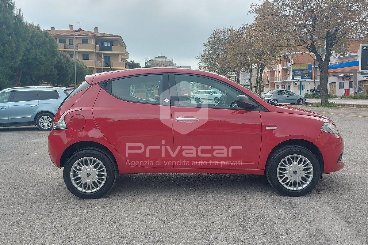 LANCIA Ypsilon 0.9 TwinAir 85 CV 5 porte Metano Ecochic Platinum