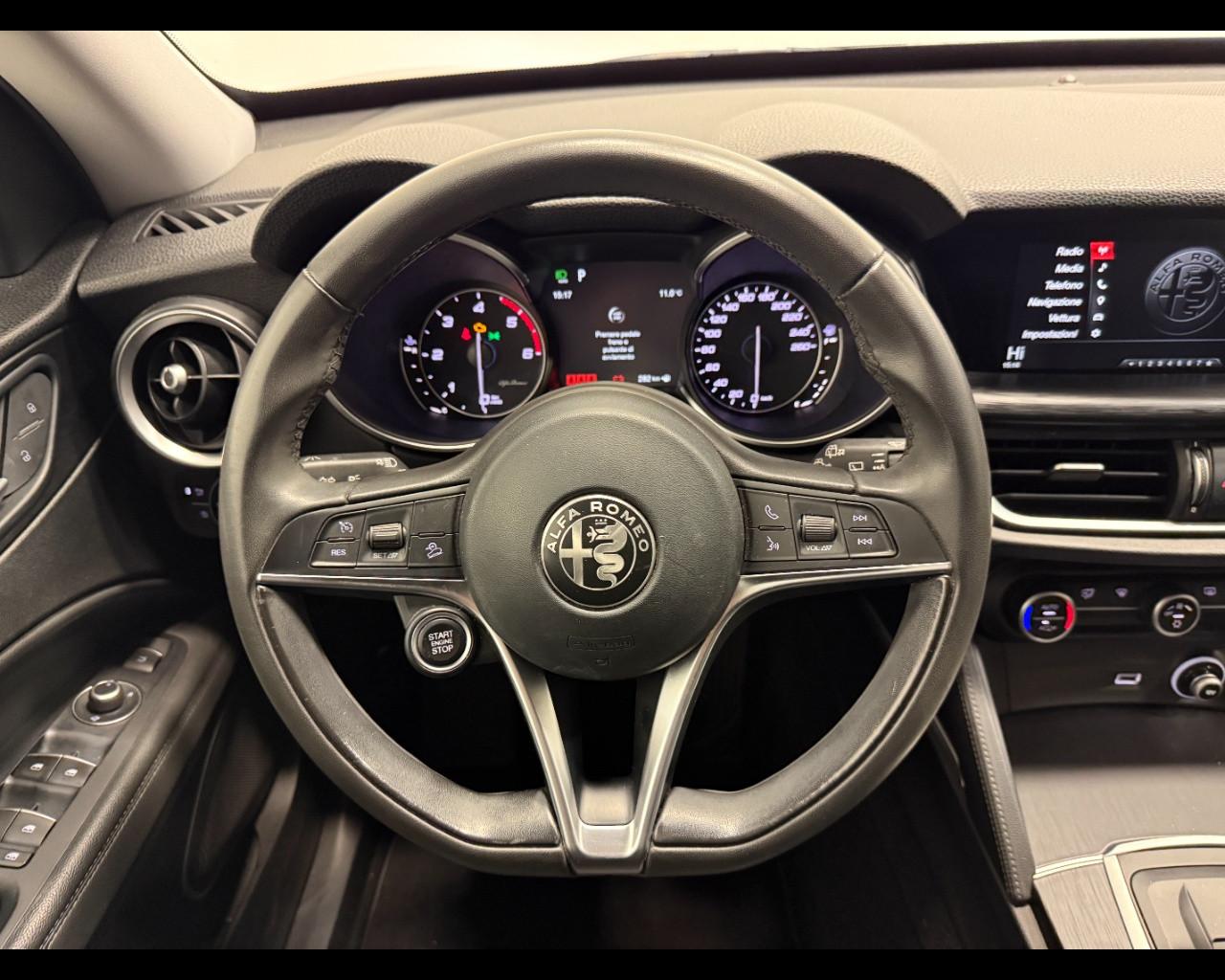 ALFA ROMEO STELVIO 2.2 T RWD AUTO SUPER