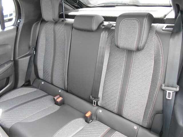 Peugeot 208 100 5p Allure NAV Fin 9Perfet