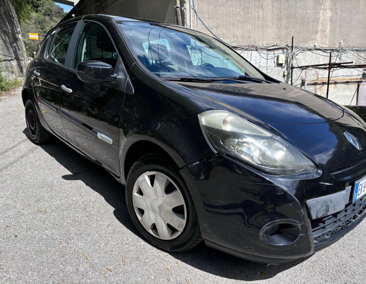 Renault Clio 1.2 16V 5 porte Dynamique