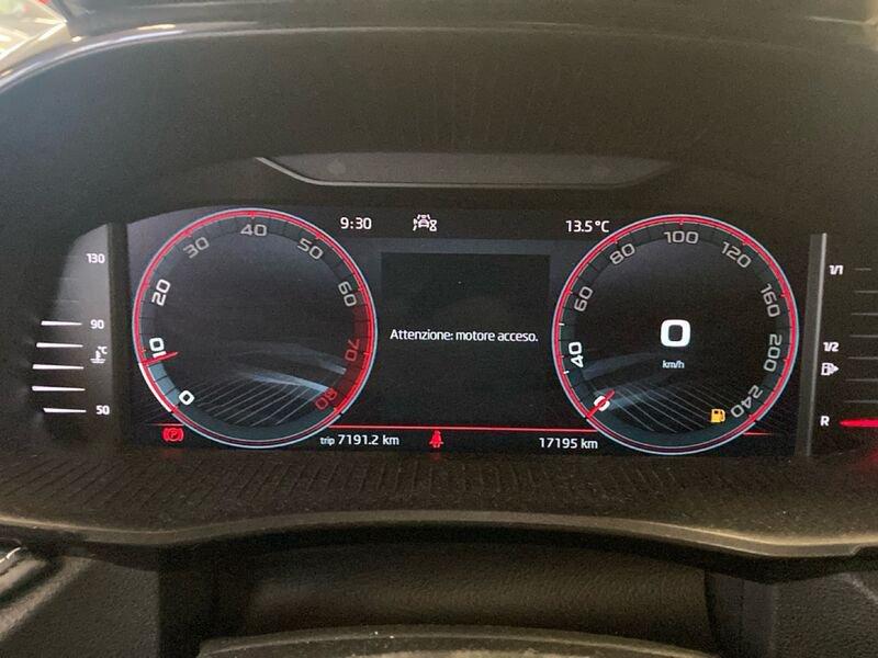 Skoda Fabia Fabia 1.0 MPI 80 CV Monte Carlo