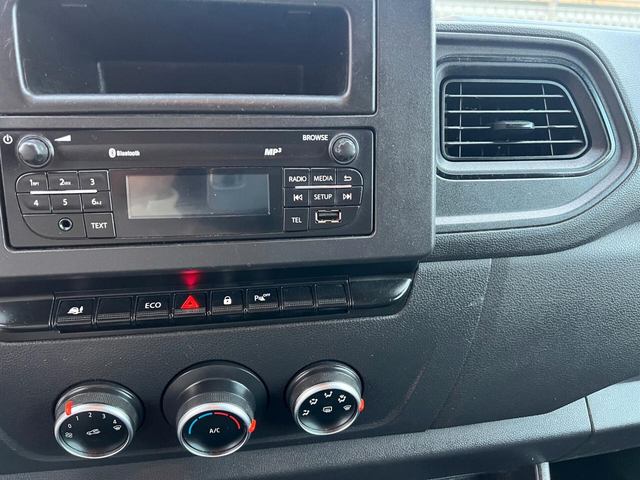 RENAULT MASTER 2.3 / UNICO PROPRIETARIO / 98.000 KM