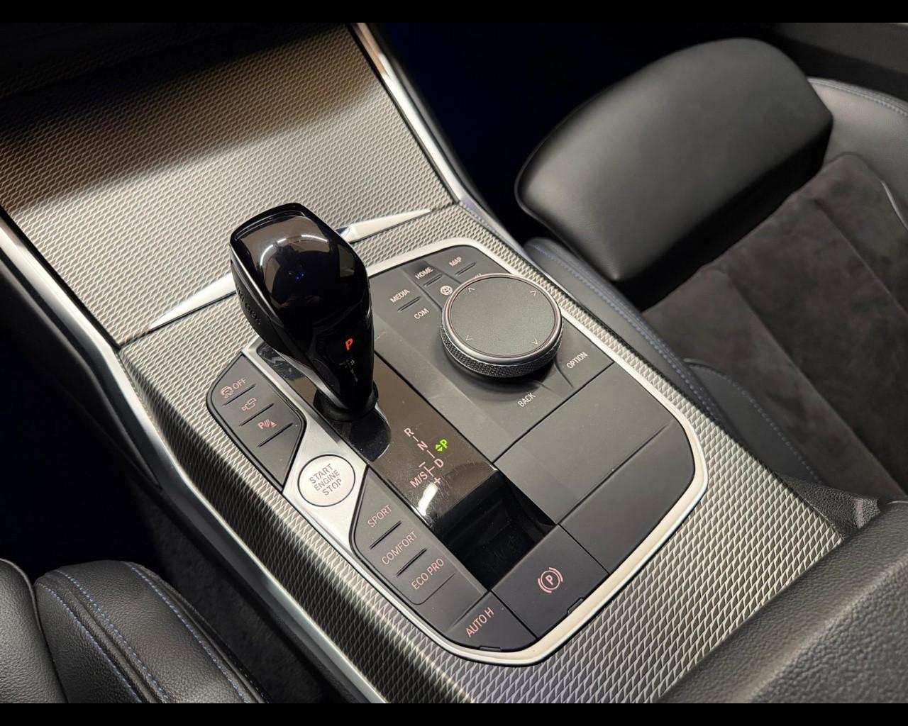 BMW Serie 3(G20/1-80/1) - 320d 48V Touring Msport