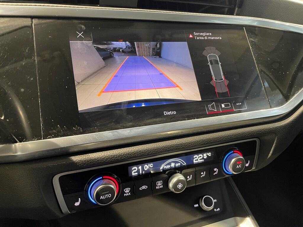 Audi Q3 35 1.5 TFSI 150CV S-tronic S-line (MHEV)