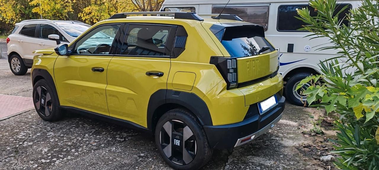 Fiat Grande Panda SOLO 640Km incidentata