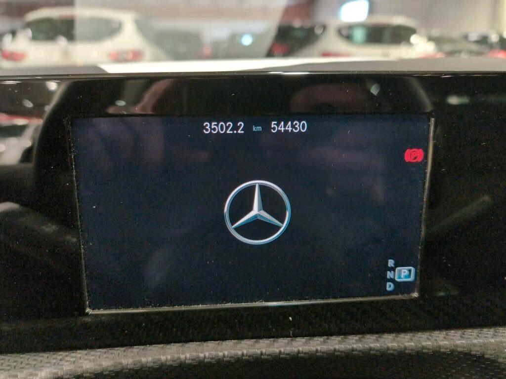 Mercedes-benz A 180 d Business