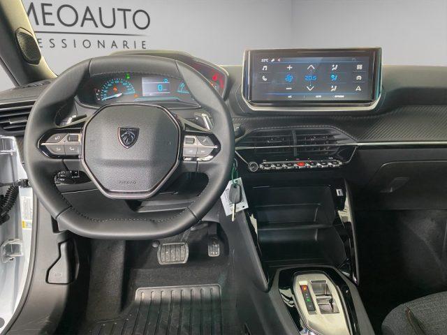 PEUGEOT 2008 Hybrid 136 e-DCS6 Style