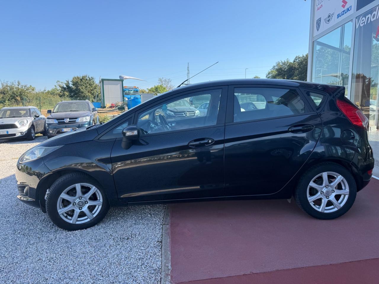 Ford Fiesta 1.5 TDCi 75CV 5 porte Titanium