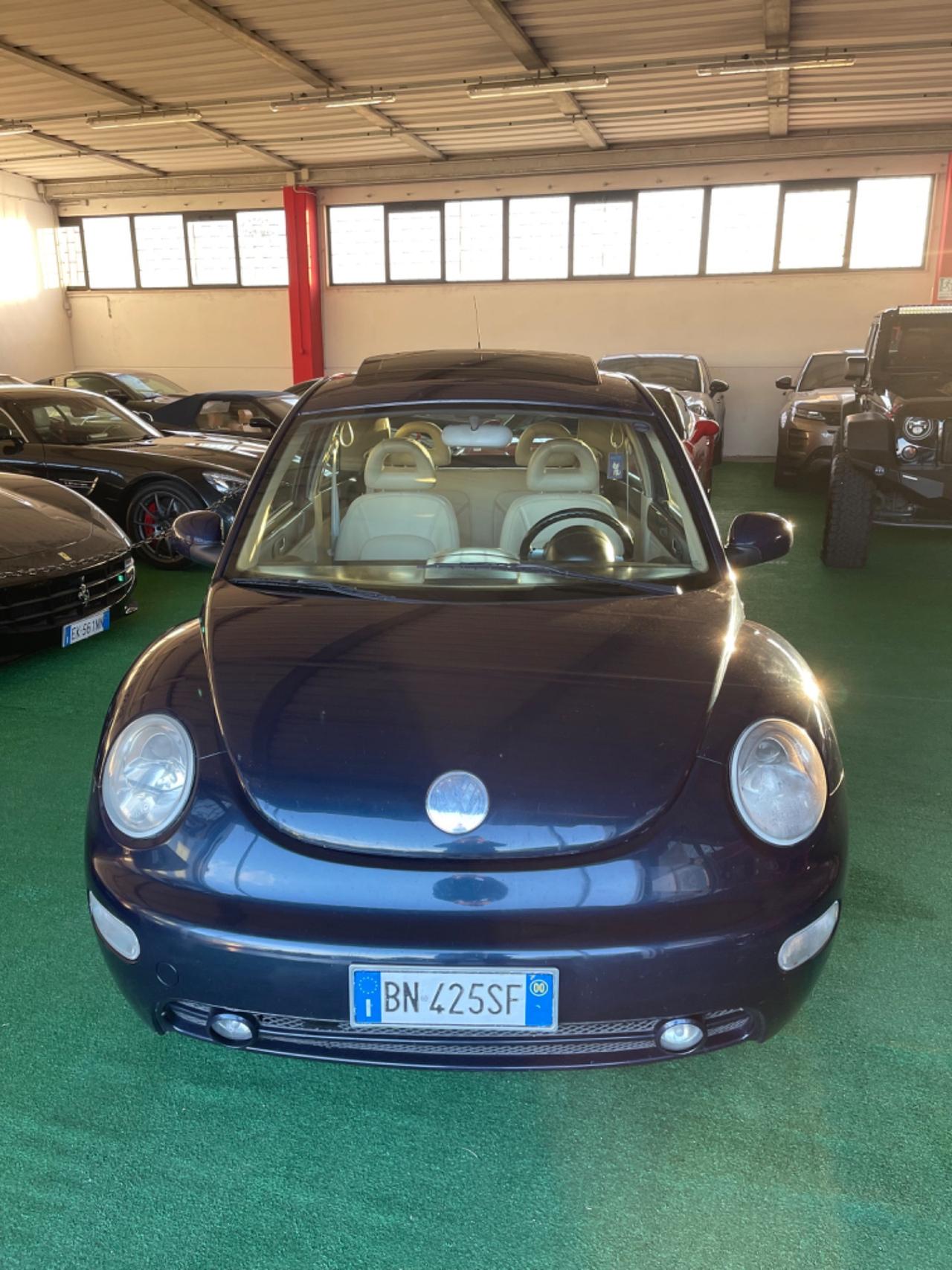 Volkswagen New Beetle 2.0 Automatica PERMUTE RATE
