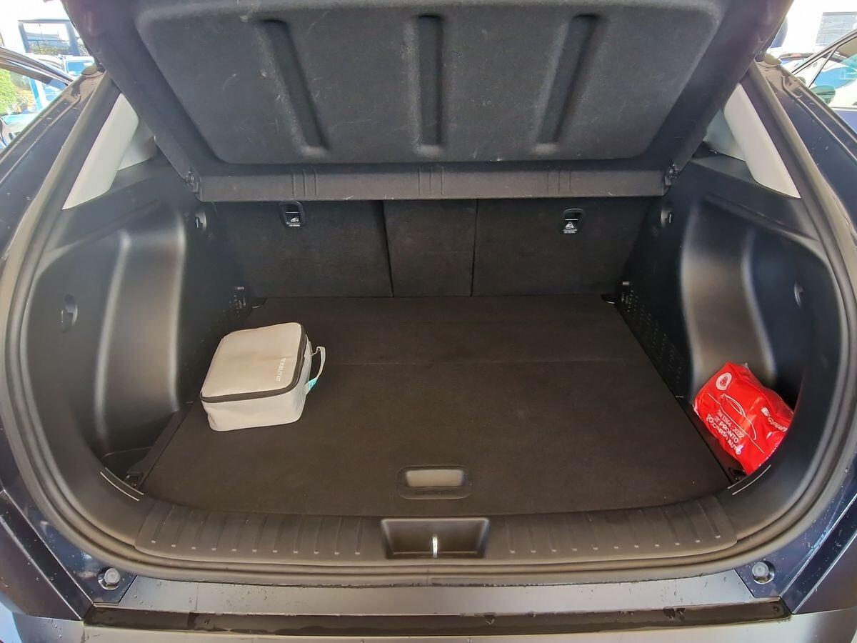 HYUNDAI KONA 1.0 T-GDI 48V XLINE PLUS