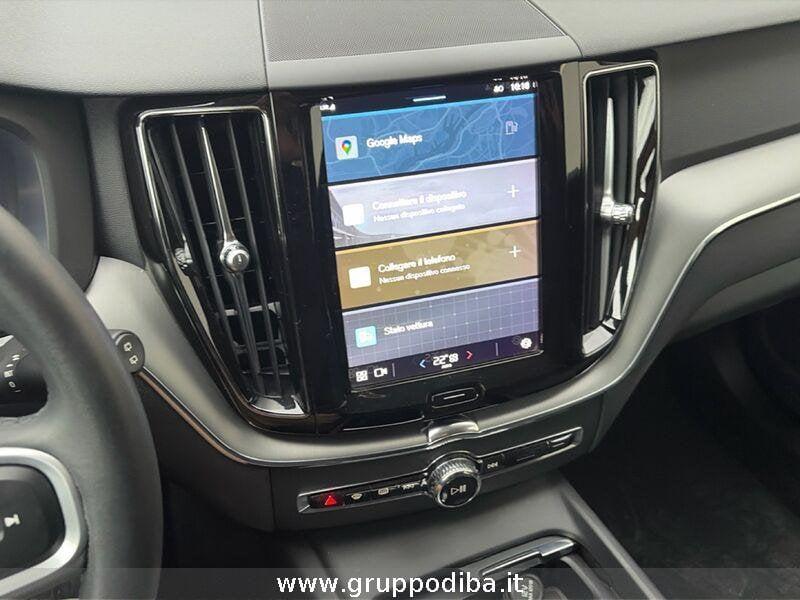 Volvo XC60 II 2022 2.0 b4 Momentum auto