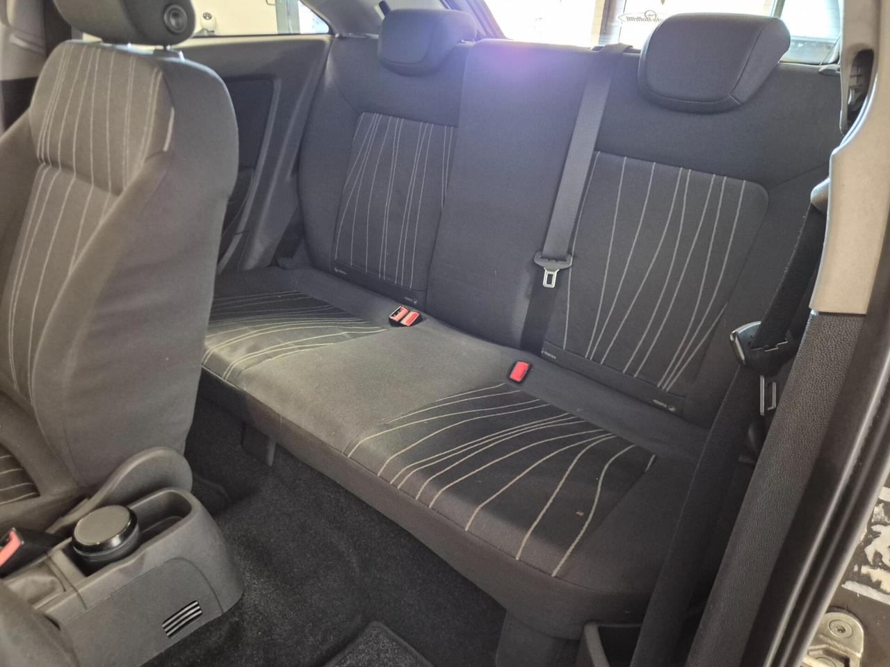 Opel Corsa 1.2 3 porte Sport