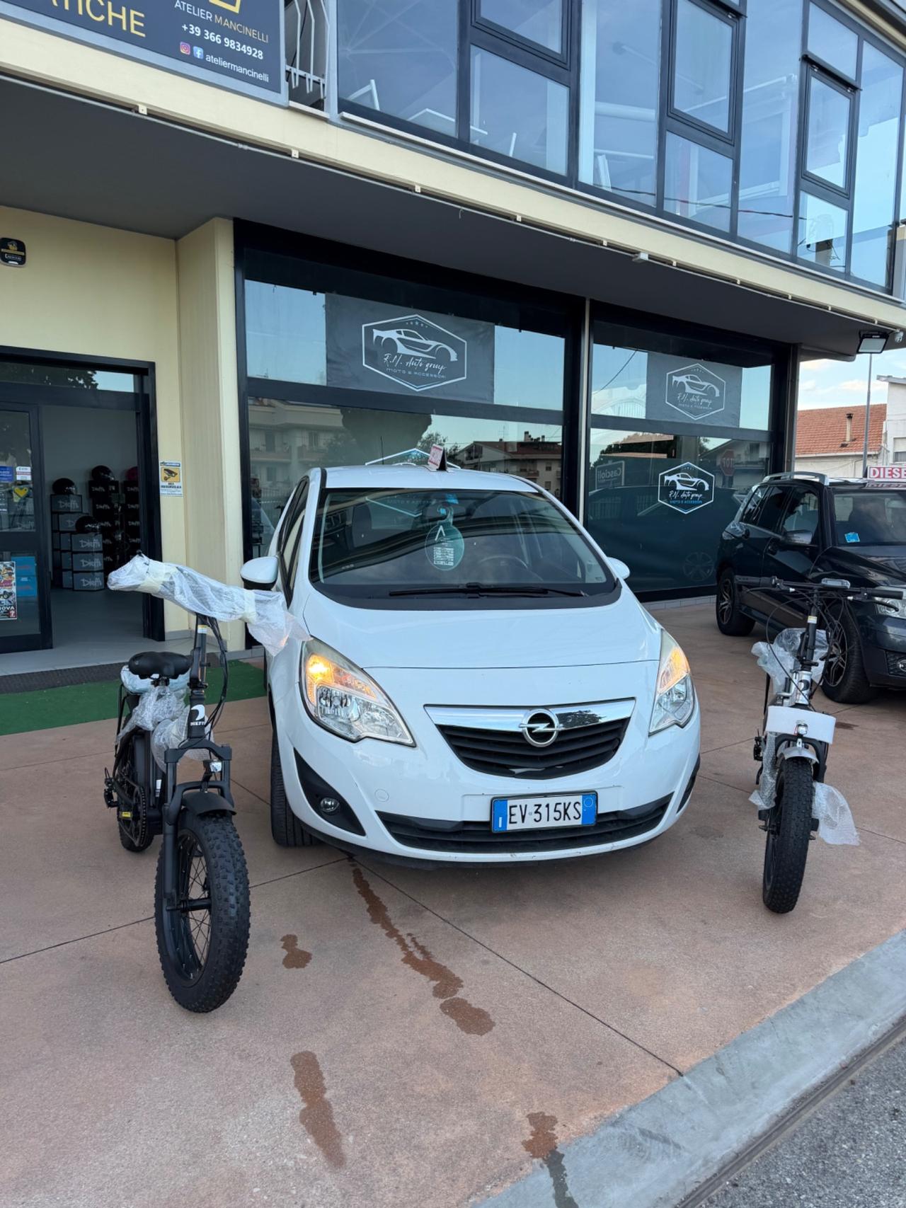 Opel Meriva 1.3 CDTI Elective + E-BIKE INCLUSA