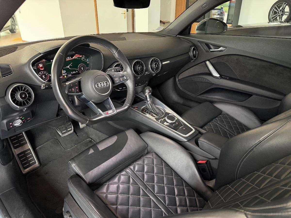 Audi TT 2.0 TFSI quattro S tronic S line