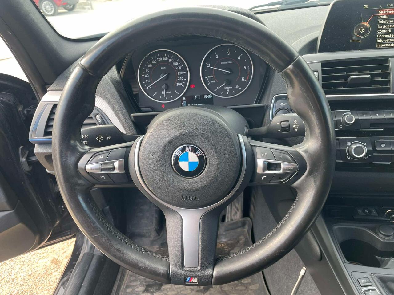 Bmw 118 118d 5p. Msport