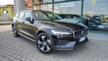 Volvo V60 Cross Country V60 Cross Country B4 (d) AWD Geartronic Business Pro