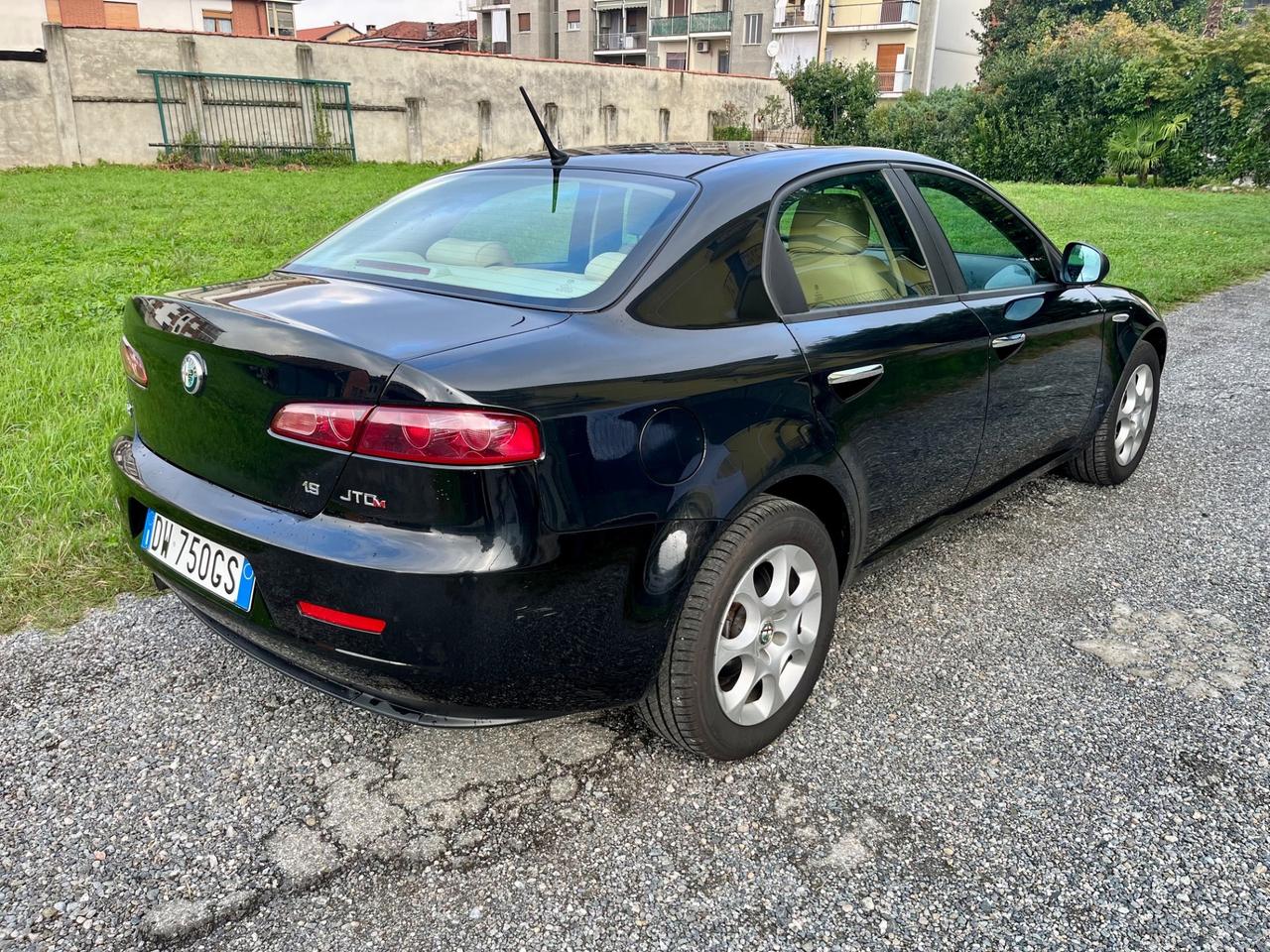 Alfa Romeo 159 1.9 JTDm 16V Distinctive