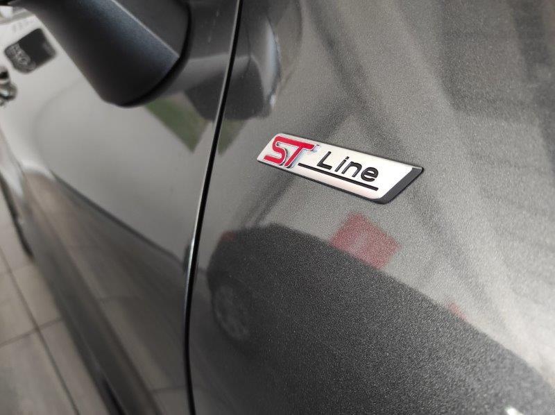 FORD Puma '19-> - Puma 1.0 EcoBoost Hybrid 125 CV S&S aut. ST-Line