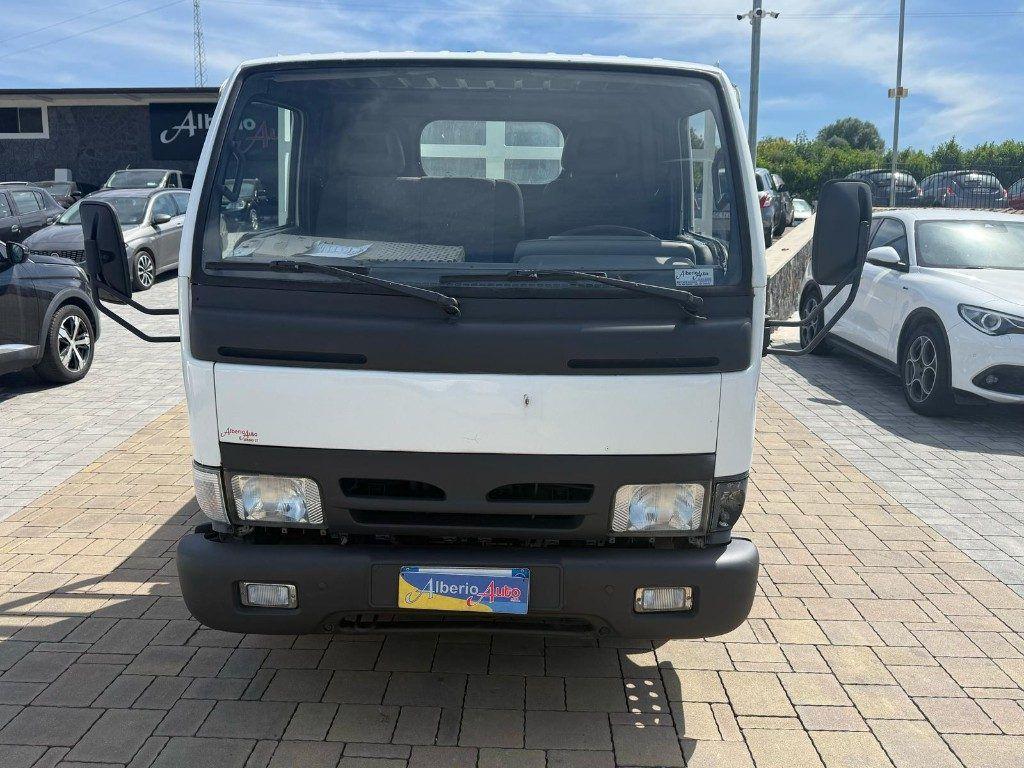 Nissan Cabstar 3.0 Td CASSONE FISSO