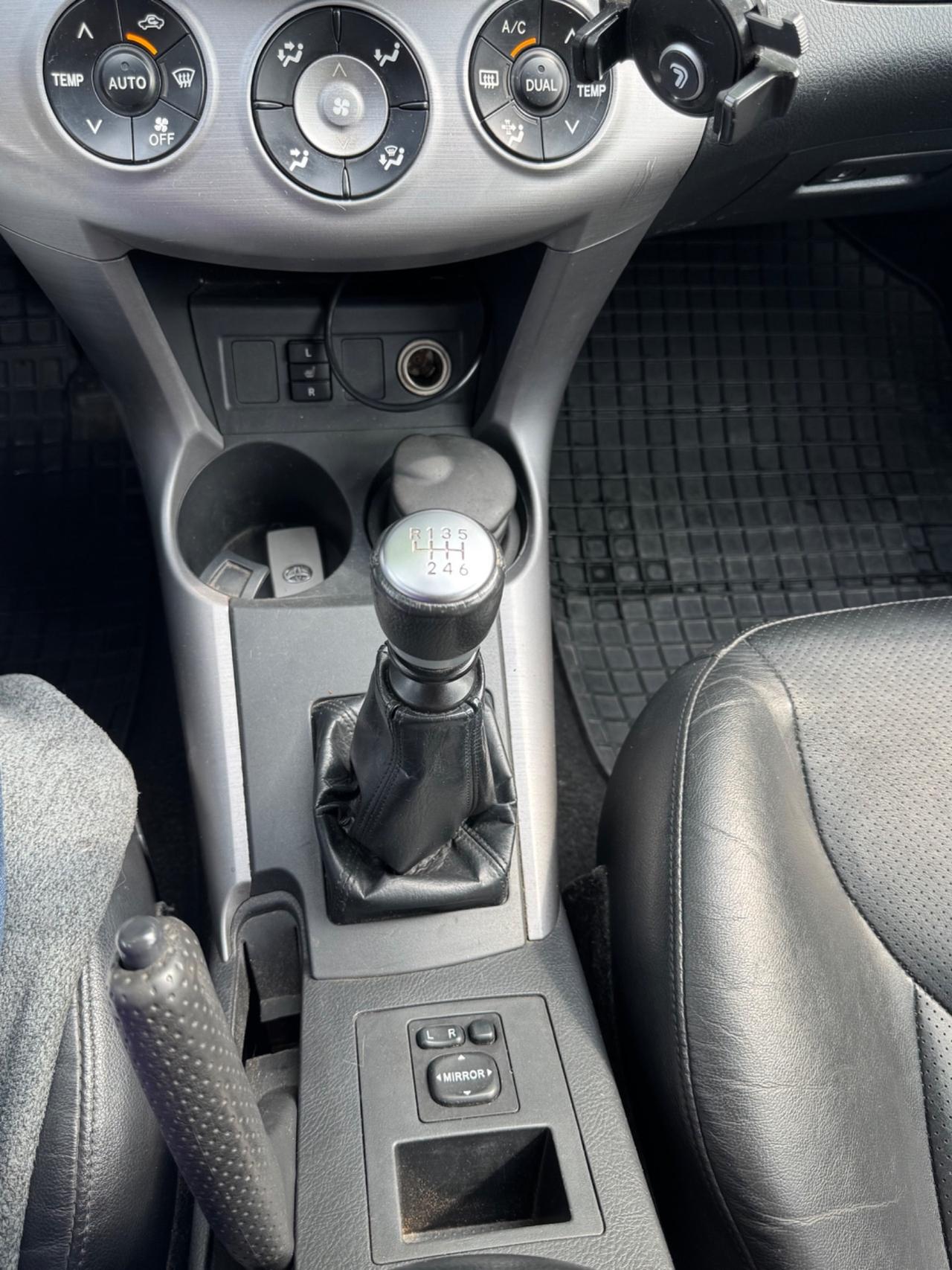 Toyota RAV 4 Crossover 2.2 D-Cat 177 CV Luxury