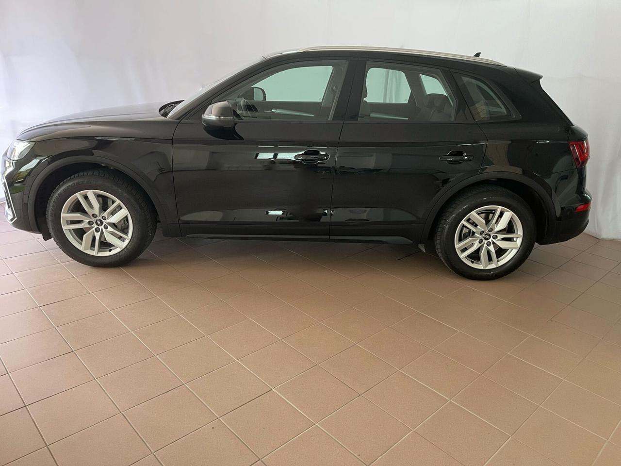 Audi Q5 35 TDI S tronic Business
