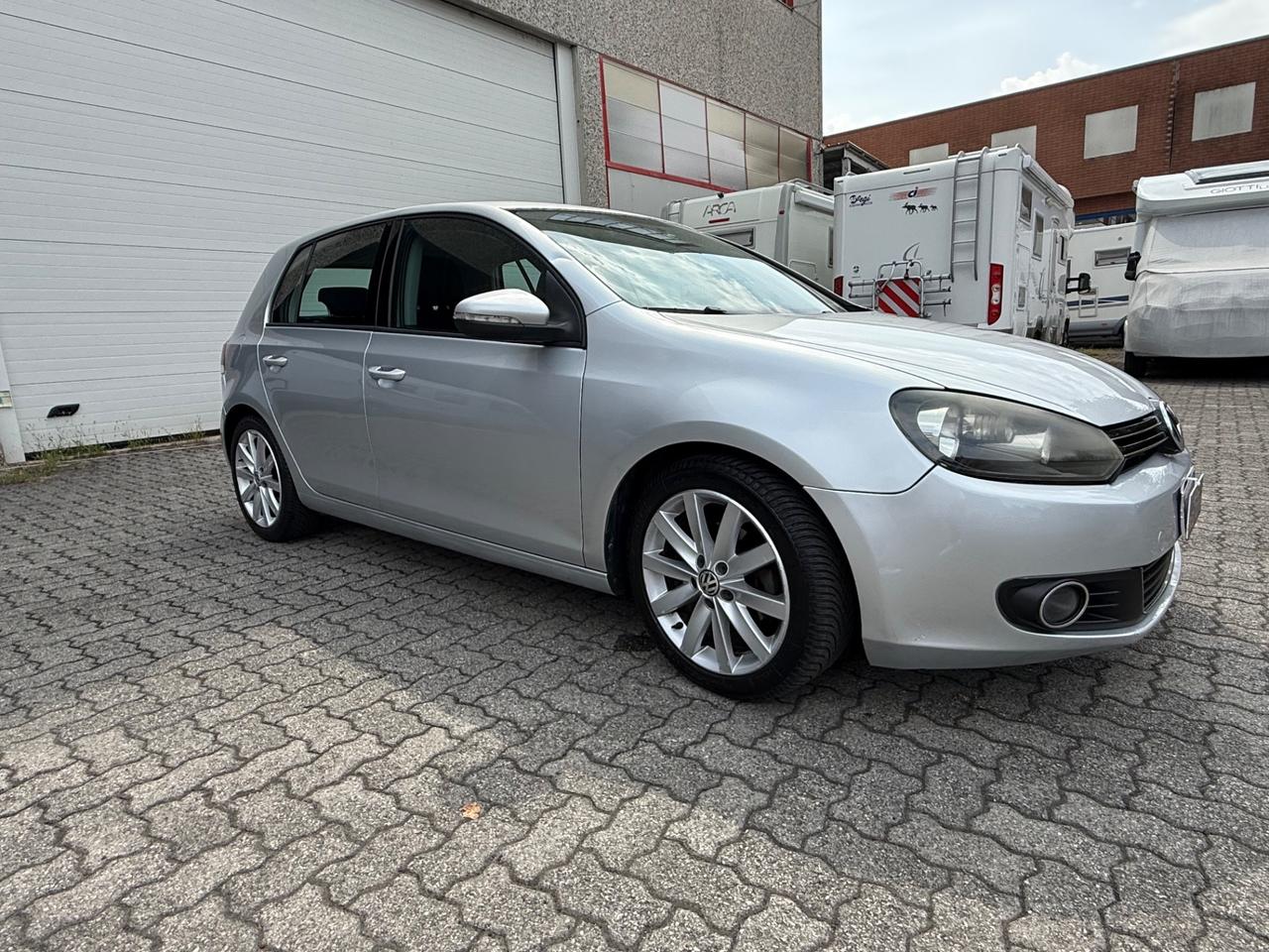Volkswagen Golf 1.6 TDI DPF 5p. Highline