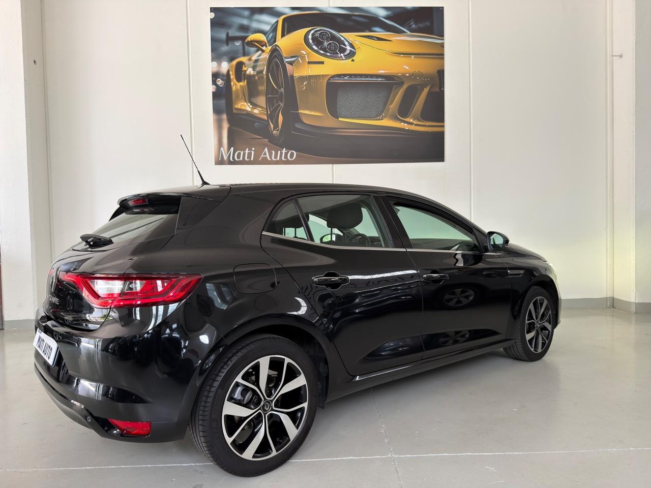 Renault Megane Mégane TCe 140 CV Duel