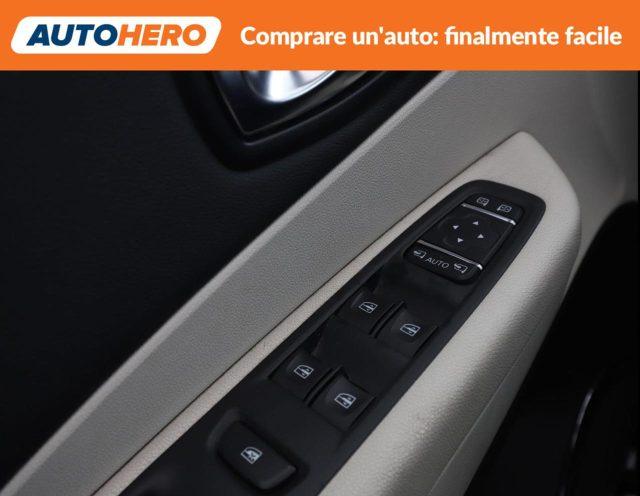 RENAULT Captur TCe 120 CV EDC Start&Stop Energy Initiale Paris