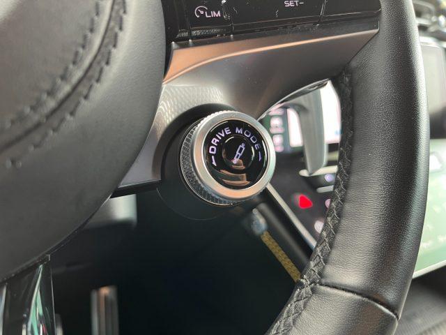 MASERATI Grecale MHEV 330CV AWD MODENA