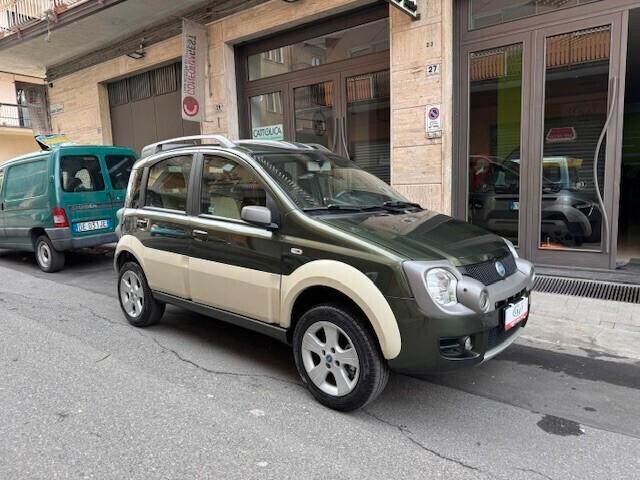 Fiat Panda 1.3 MJT 16V 4x4 Cross