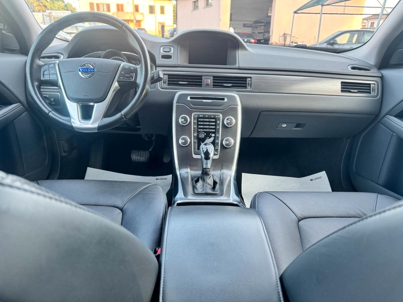 Volvo XC 70 XC70 D5 AWD Geartronic Momentum
